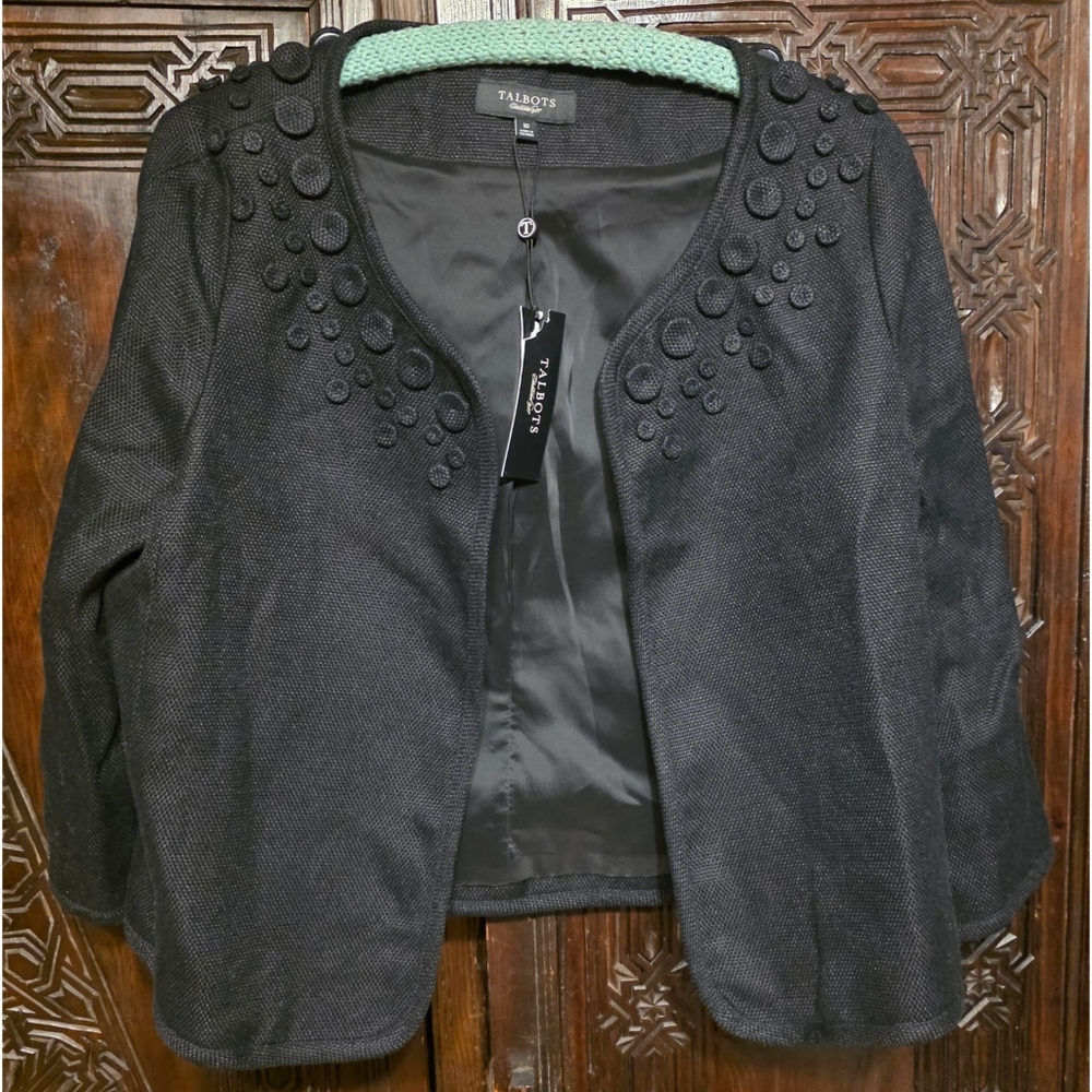 NWT Fantastic 3D Crop Blazer (10)